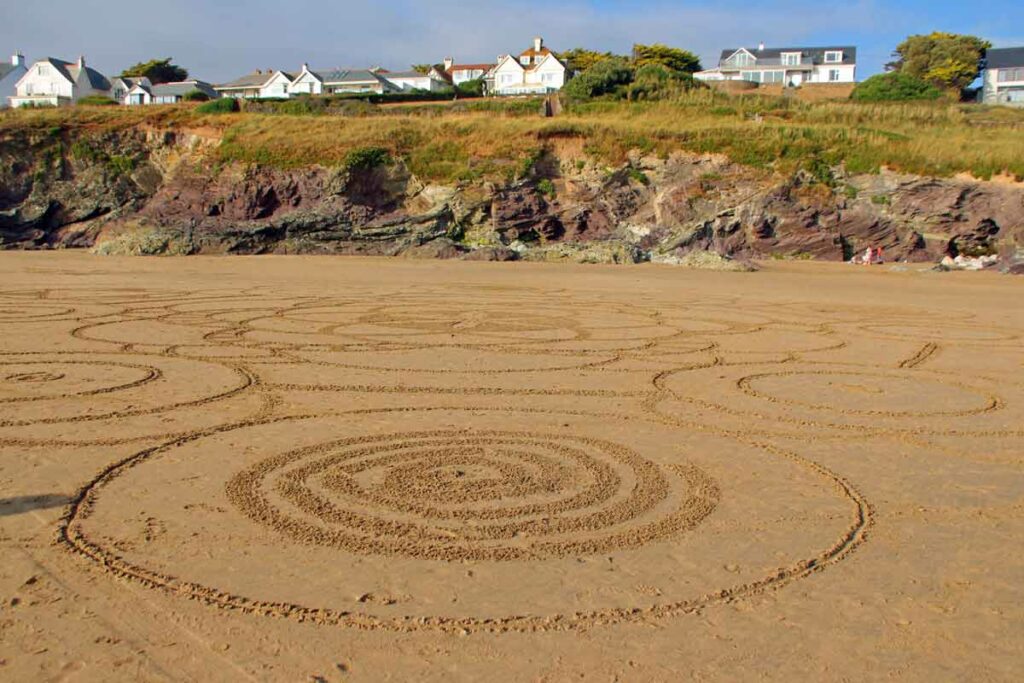 Strandmuster in Polzeath