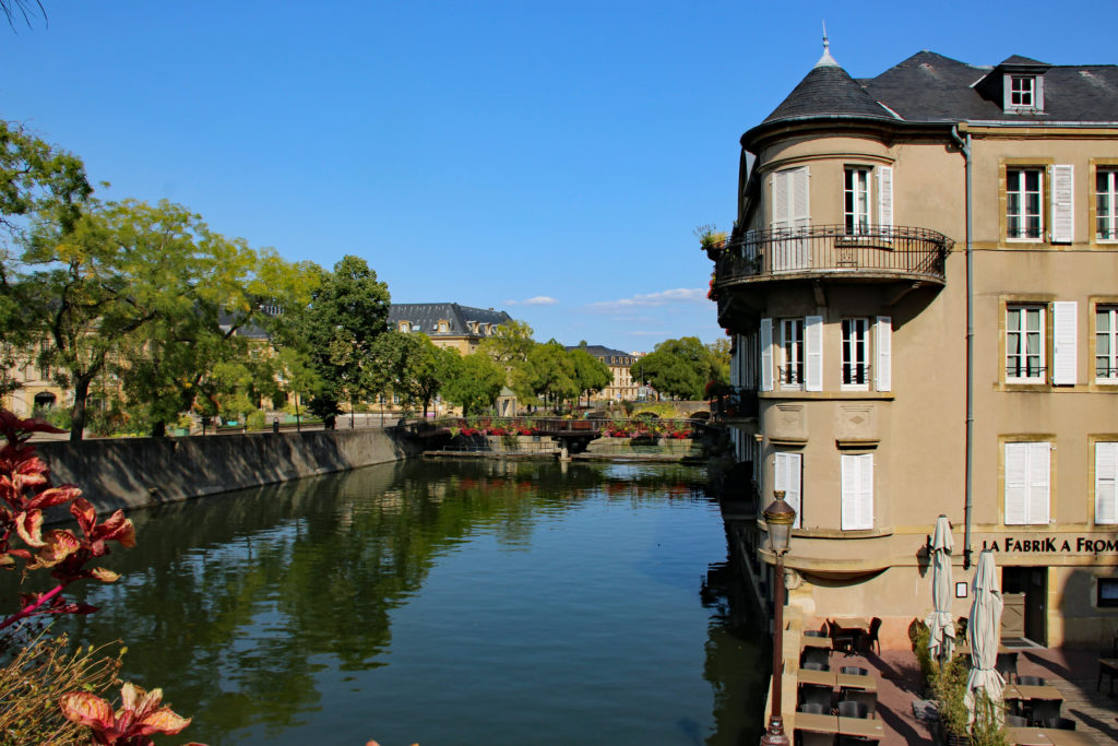 Metzt am Ufer der Seille