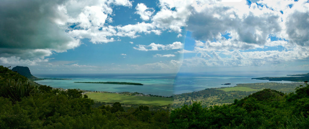 Aussicht aus demHinterland ans Meer Südmauritius