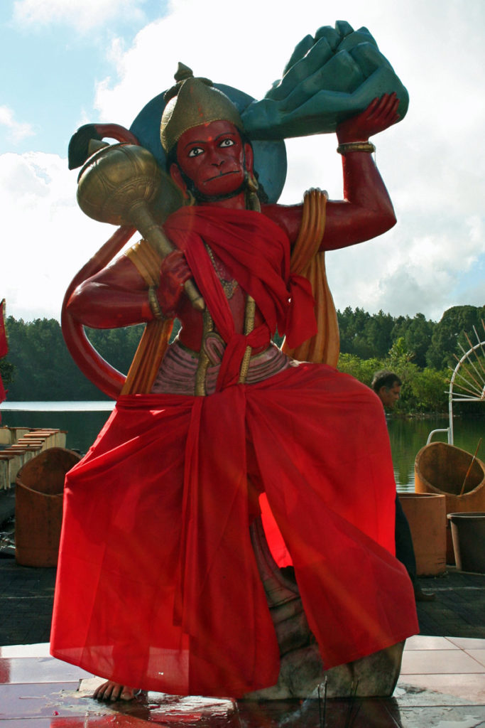 affengott Hanumann am see Grand Bassin