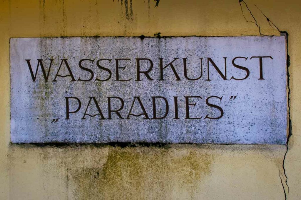 Schild Wasserkunst Paradies