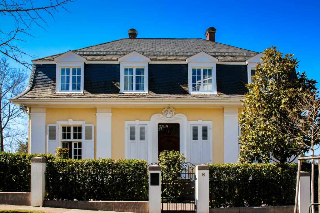 Villa im Paradiesviertel