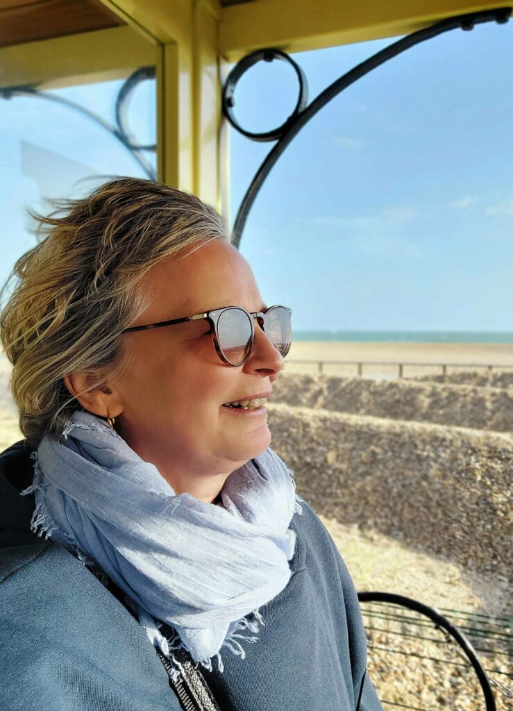 Christiane in der Volks Electric Railway