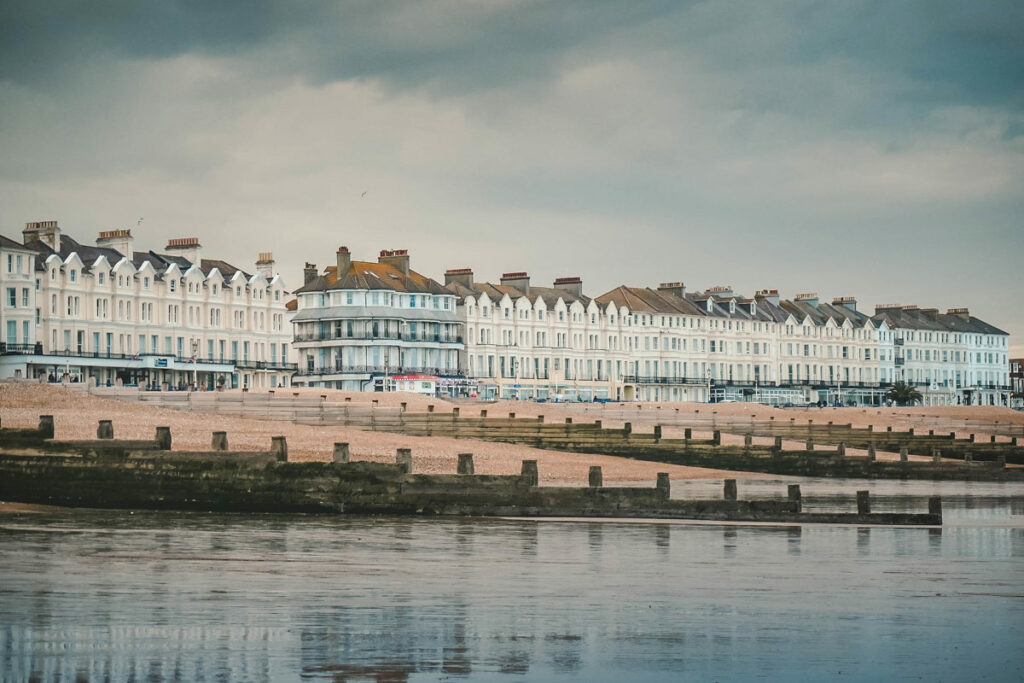 Häuserfassaden Eastbourne