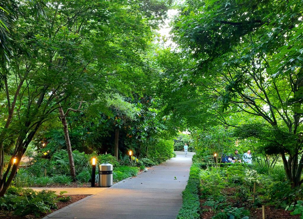 crossrail Place Garden