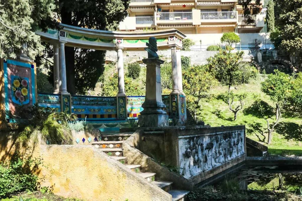 Garten Fontana Rosa Menton