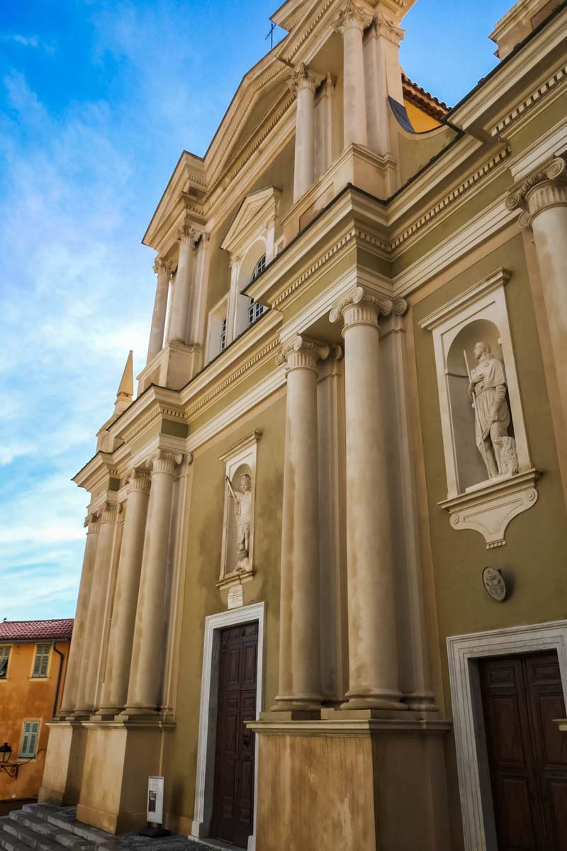 Kirche St Michel Archange Fassade