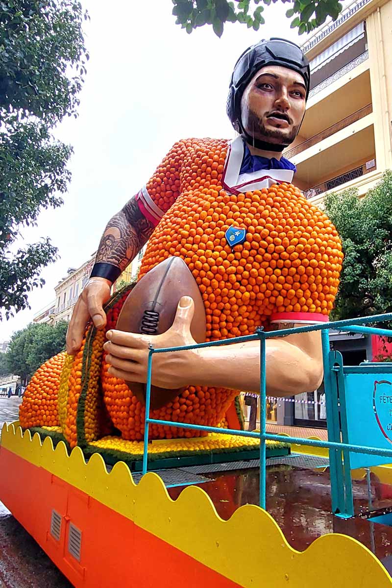 Figur im Zitornencorso