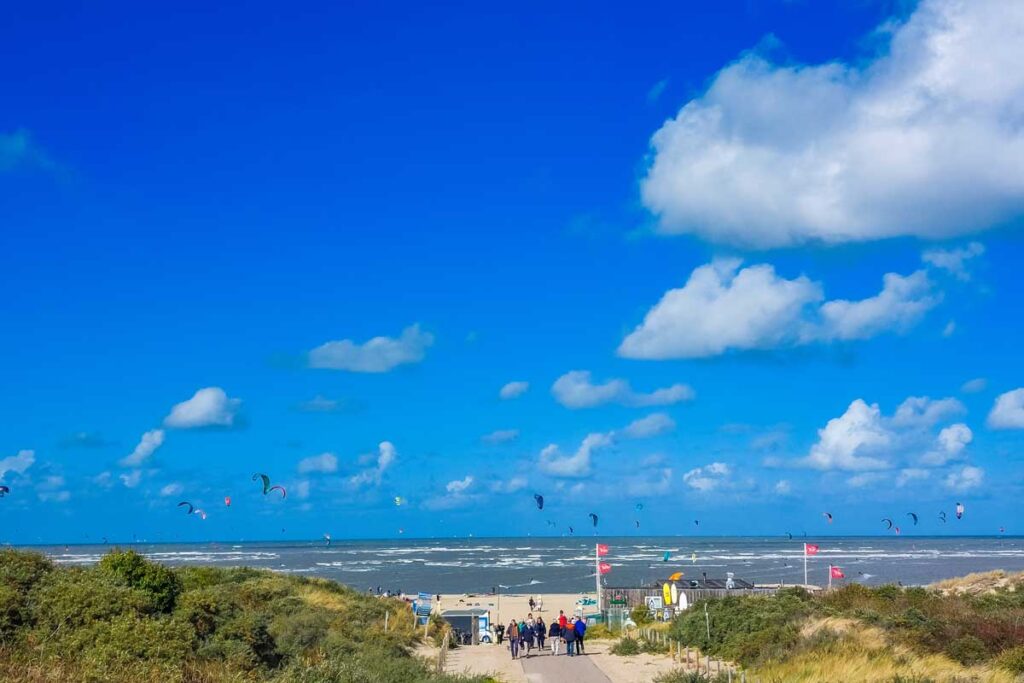 Zugang zum Strand von Ouddorp