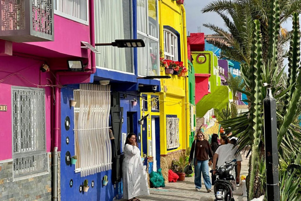 Dorf Aghrout MArokko bunte Häuser