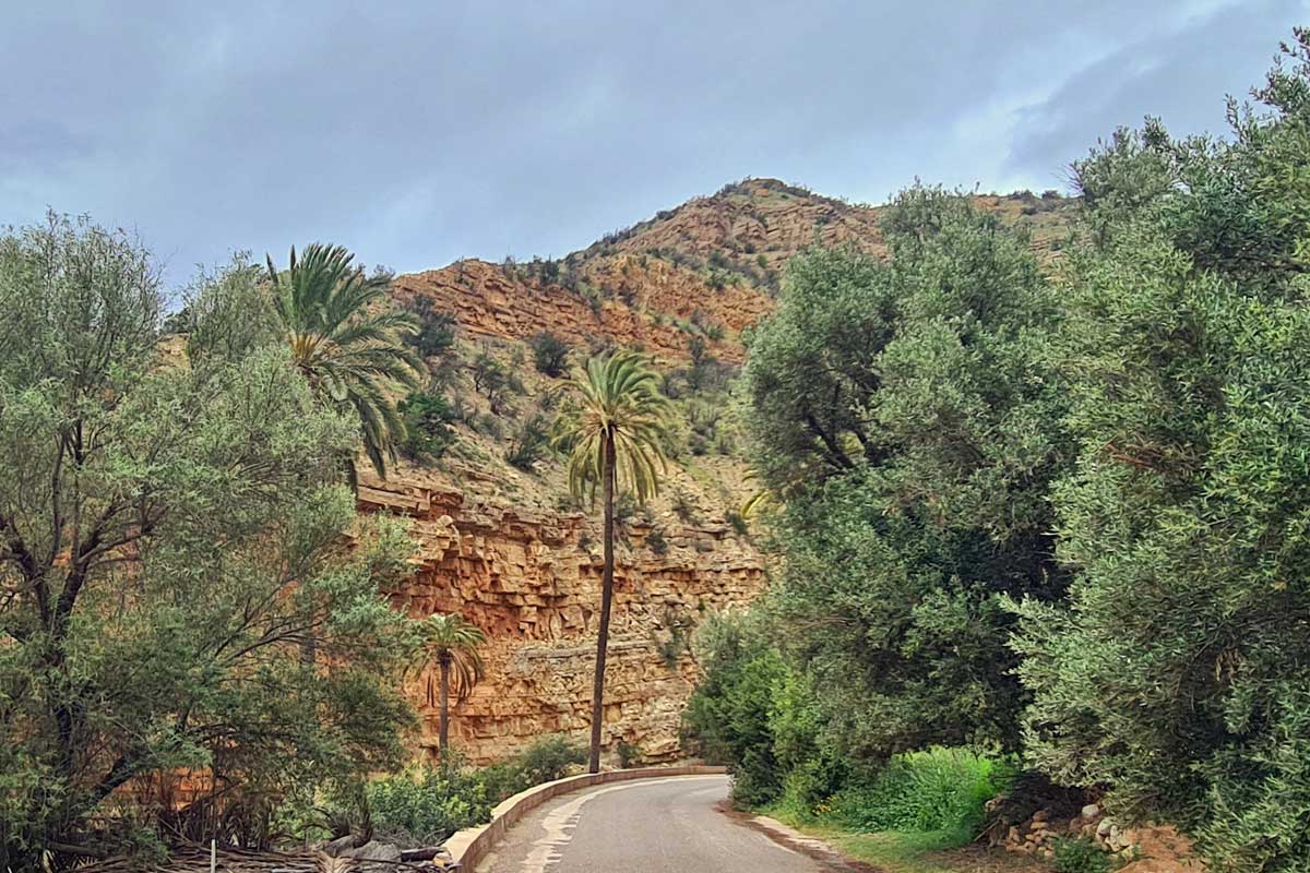 Strasse ins Paradise VAlley